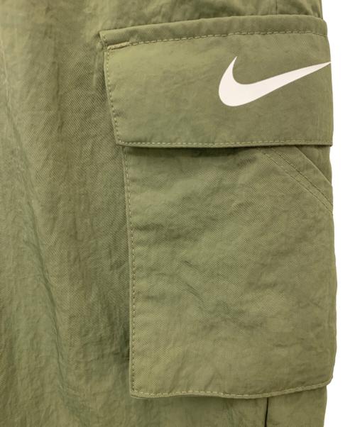 NIKE（ナイキ）NIKE (ナイキ) カーゴパンツ カーキ サイズ:Mの古着・服飾アイテム