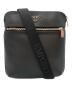 EMPORIO ARMANI（エンポリオ アルマーニ）の古着「フラットショルダーバッグ」｜ブラック