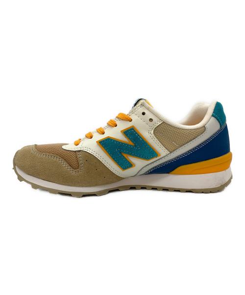 NEW BALANCE（ニューバランス）NEW BALANCE (ニューバランス) スニーカー ベージュ サイズ:24の古着・服飾アイテム