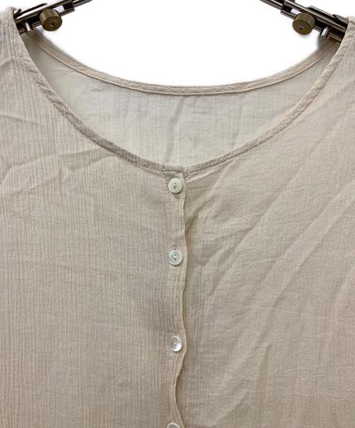 SHENERY（シーナリー）SHENERY (シーナリー) コットンシアー楊柳2WAYトップス ベージュ サイズ:Fの古着・服飾アイテム
