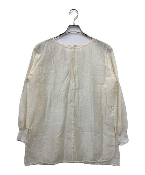 SHENERY（シーナリー）SHENERY (シーナリー) 後ろ開きシアーチュニックプルオーバー アイボリー サイズ:Fの古着・服飾アイテム