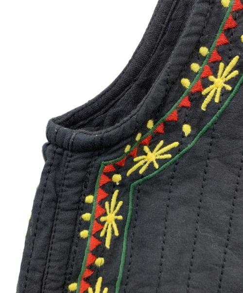 freada（フリーダ）freada (フリーダ) 刺繍ベスト ブラック サイズ:Fの古着・服飾アイテム