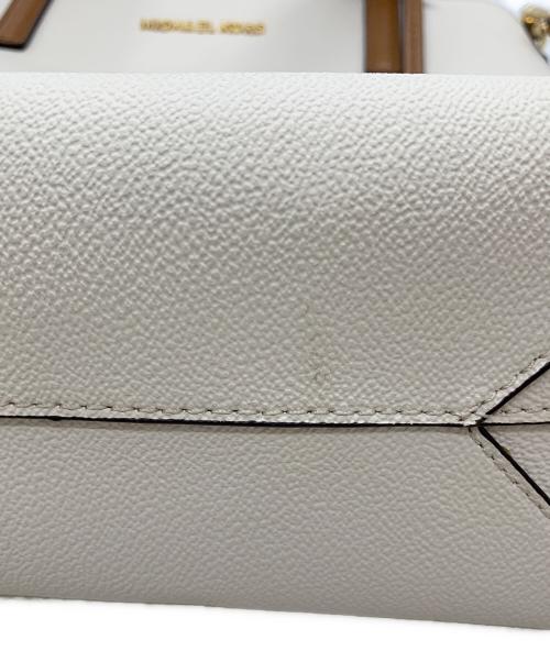 MICHAEL KORS（マイケルコース）MICHAEL KORS (マイケルコース) 2WAYバッグ ベージュの古着・服飾アイテム