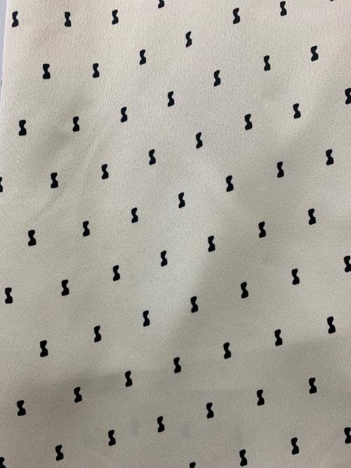 Snidel（スナイデル）Snidel (スナイデル) ヘムレースフリルカラーワンピース ホワイトの古着・服飾アイテム