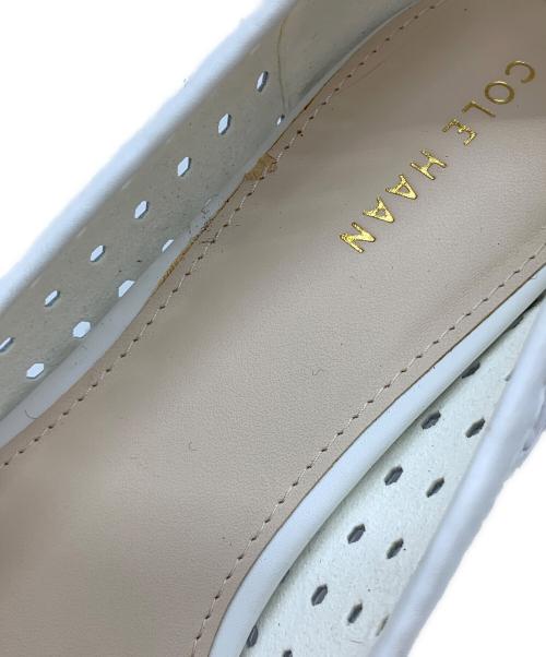 COLE HAAN（コールハーン）COLE HAAN (コールハーン) パンプス ホワイト サイズ:6 1/2の古着・服飾アイテム