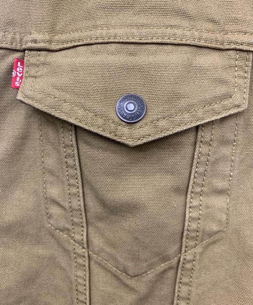 LEVI'S（リーバイス）LEVI'S (リーバイス) シェルパトラッカージャケット ベージュ サイズ:XLの古着・服飾アイテム