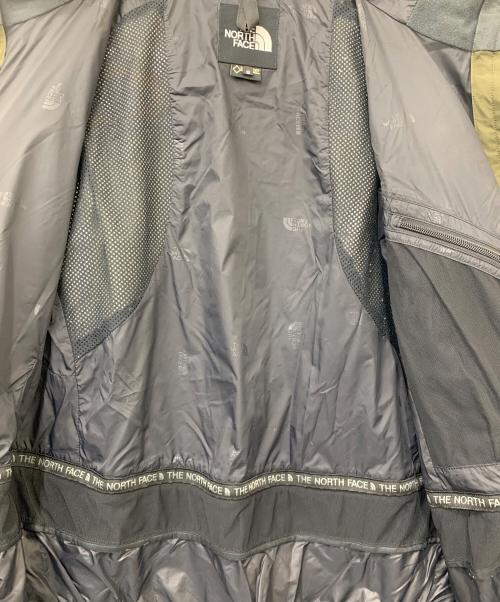 THE NORTH FACE（ザ ノース フェイス）THE NORTH FACE (ザ ノース フェイス) マウンテンジャケット ブラック×グリーン サイズ:Sの古着・服飾アイテム