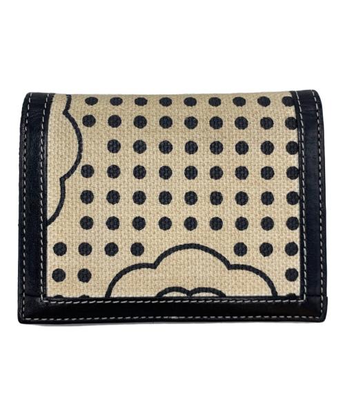 Vivienne Westwood（ヴィヴィアンウエストウッド）Vivienne Westwood (ヴィヴィアンウエストウッド) カードケース ホワイト×ブラックの古着・服飾アイテム