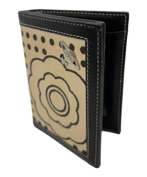 Vivienne Westwood（ヴィヴィアンウエストウッド）Vivienne Westwood (ヴィヴィアンウエストウッド) カードケース ホワイト×ブラックの古着・服飾アイテム