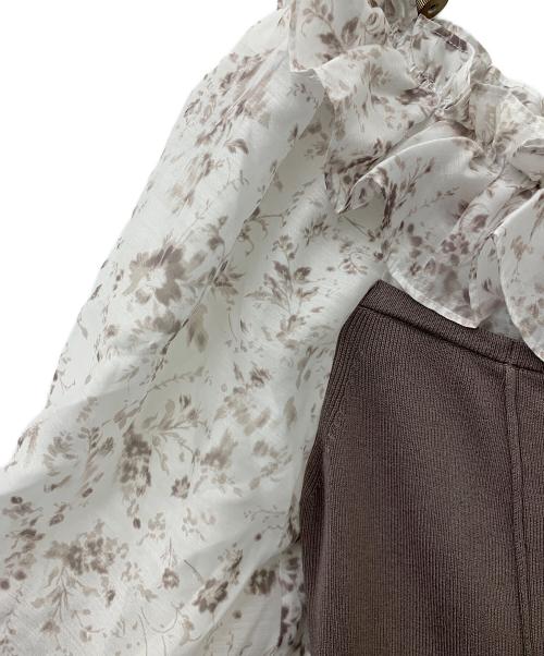 Snidel（スナイデル）Snidel (スナイデル) シアードッキングワンピース ホワイト×ベージュ サイズ:Fの古着・服飾アイテム