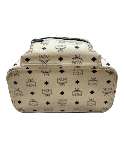 MCM（エムシーエム）MCM (エムシーエム) リュック ホワイトの古着・服飾アイテム