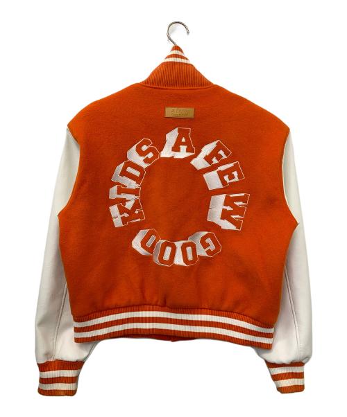 A FEW GOOD KIDS（アフューグッドキッズ）A FEW GOOD KIDS (アフューグッドキッズ) LOGO BASEBALL STADIUM JACKET ホワイト×オレンジ サイズ:XLの古着・服飾アイテム