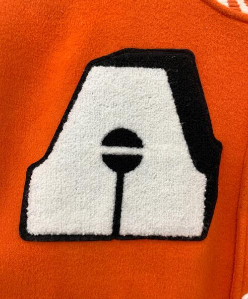 A FEW GOOD KIDS（アフューグッドキッズ）A FEW GOOD KIDS (アフューグッドキッズ) LOGO BASEBALL STADIUM JACKET ホワイト×オレンジ サイズ:XLの古着・服飾アイテム