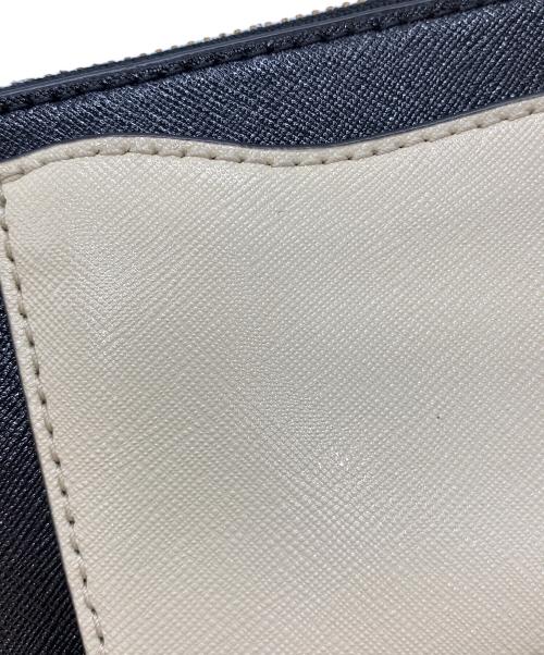 MARC JACOBS（マークジェイコブス）MARC JACOBS (マークジェイコブス) ショルダーバッグ ベージュ×ブラックの古着・服飾アイテム