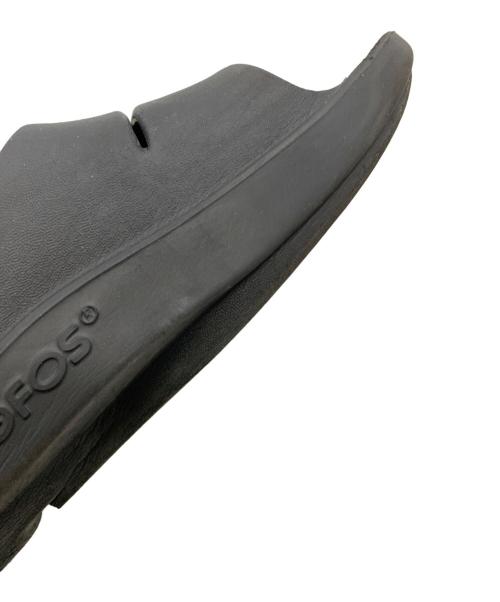 OOFOS（ウーフォス）OOFOS (ウーフォス) リカバリーサンダル ブラック サイズ:EU41の古着・服飾アイテム