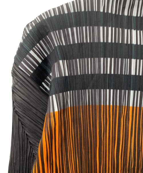 PLEATS PLEASE（プリーツプリーズ）PLEATS PLEASE (プリーツプリーズ) ボーダープリーツカットソー グレー×オレンジ サイズ:3の古着・服飾アイテム