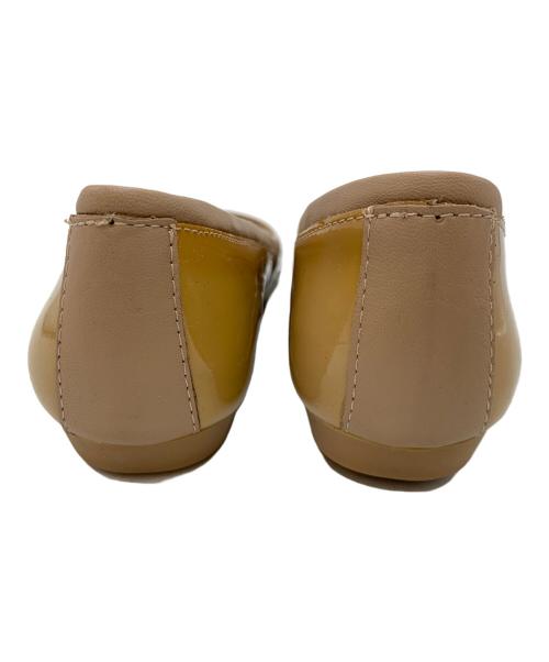 COLE HAAN（コールハーン）COLE HAAN (コールハーン) パンプス ベージュ サイズ:6Bの古着・服飾アイテム