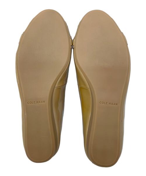 COLE HAAN（コールハーン）COLE HAAN (コールハーン) パンプス ベージュ サイズ:6Bの古着・服飾アイテム