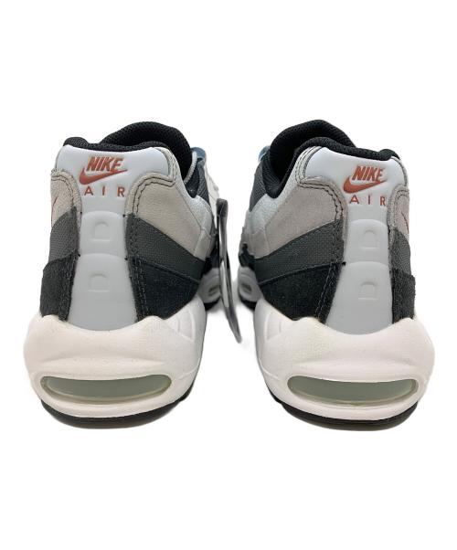 NIKE（ナイキ）NIKE (ナイキ) NIKE AIR MAX 95 スカイブルー×ブラック サイズ:27.5の古着・服飾アイテム