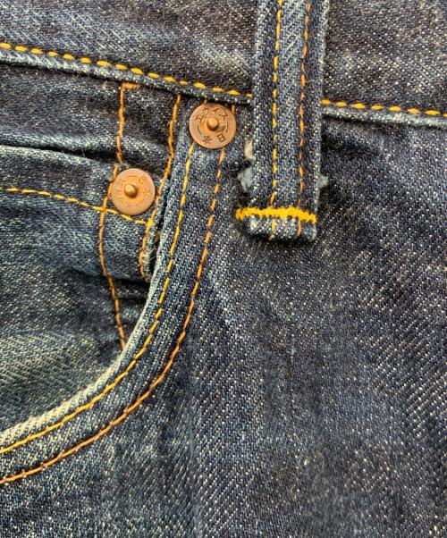 EVISU（エヴィス）EVISU (エヴィス) 2001 カモメペイントデニムパンツ インディゴ サイズ:W35×L35の古着・服飾アイテム