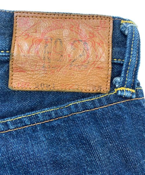 EVISU（エヴィス）EVISU (エヴィス) 2001 カモメペイントデニムパンツ インディゴ サイズ:W35×L35の古着・服飾アイテム