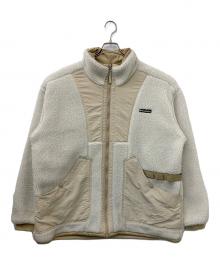 Columbia（コロンビア）の古着「シカゴアベニューリバーシブルフリースジャケット」｜ホワイト×ベージュ