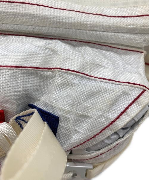 NIKE（ナイキ）NIKE (ナイキ) Tom Sachs (トム・サックス) NIKECRAFT Exploding Poncho ホワイトの古着・服飾アイテム