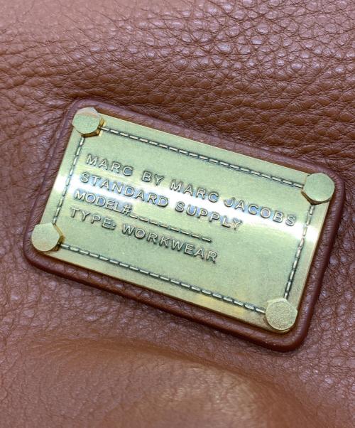 Marc by Marc Jacobs（マークバイマークジェイコブス）Marc by Marc Jacobs (マークバイマークジェイコブス) 2WAYバッグ クラシックQフラン ブラウンの古着・服飾アイテム
