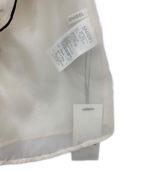 Snidel（スナイデル）Snidel (スナイデル) ノースリフリルブラウス ベージュ サイズ:Fの古着・服飾アイテム