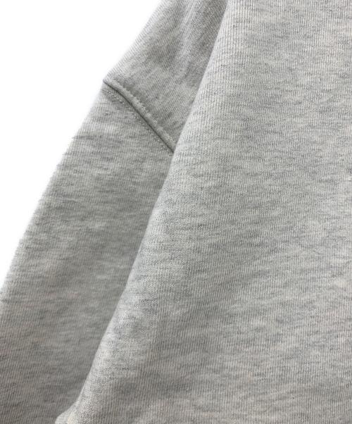 MARITHE+FRANCOIS GIRBAUD（マリテフランソワジルボー）MARITHE+FRANCOIS GIRBAUD (マリテフランソワジルボー) CLASSIC LOGO CROP SWEATSHIRT グレー サイズ:Sの古着・服飾アイテム