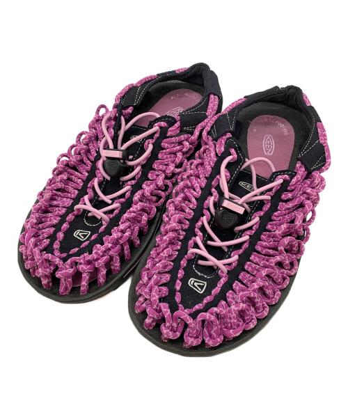 KEEN（キーン）KEEN (キーン) サンダル ユニーク ブラック×ピンク サイズ:24.5の古着・服飾アイテム
