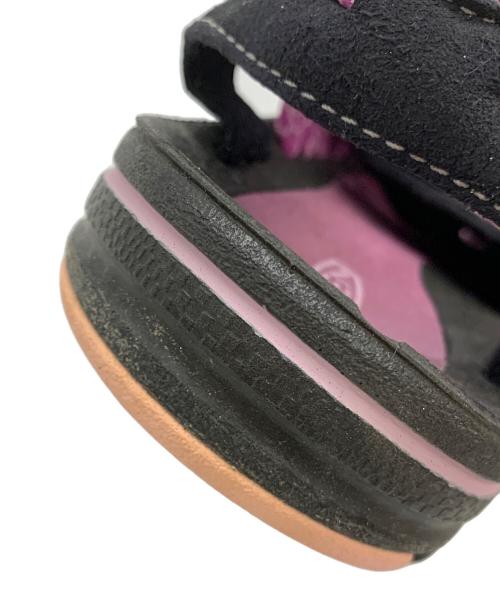 KEEN（キーン）KEEN (キーン) サンダル ユニーク ブラック×ピンク サイズ:24.5の古着・服飾アイテム