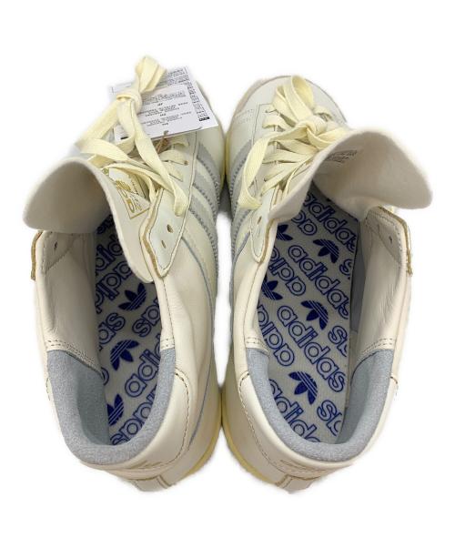 adidas（アディダス）adidas (アディダス) スニーカー ホワイト サイズ:27.5の古着・服飾アイテム