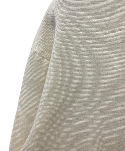 UNTITLED（アンタイトル）UNTITLED (アンタイトル) 薄手ニット アイボリー サイズ:2の古着・服飾アイテム