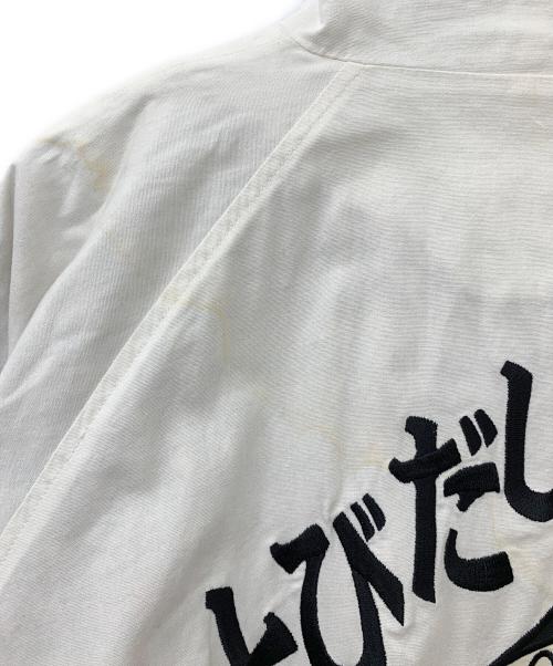 FUCKING AWESOME（ファッキンオーサム）FUCKING AWESOME (ファッキンオーサム) SHIT EVERY WHERE JACKET ホワイト サイズ:Lの古着・服飾アイテム