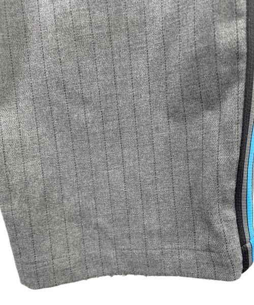 whiz limited（ウィズリミテッド）whiz limited (ウィズリミテッド) ストライプパンツ グレー サイズ:Lの古着・服飾アイテム