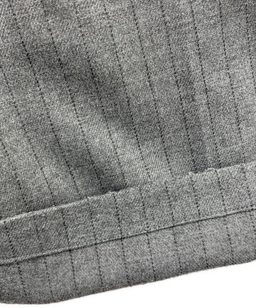 whiz limited（ウィズリミテッド）whiz limited (ウィズリミテッド) ストライプパンツ グレー サイズ:Lの古着・服飾アイテム