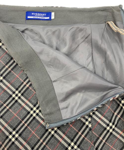 BURBERRY BLUE LABEL（バーバリー ブルー レーベル）BURBERRY BLUE LABEL (バーバリー ブルー レーベル) チェックスカート グレー サイズ:36の古着・服飾アイテム