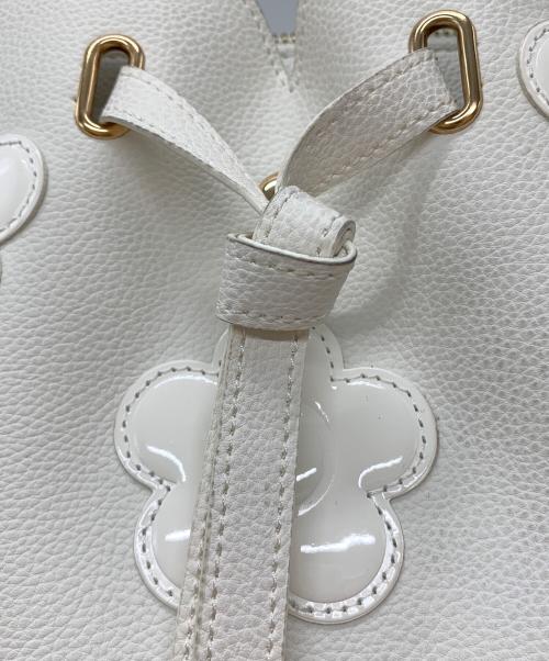 MARY QUANT（マリークヮント）MARY QUANT (マリークヮント) ViS (ビス) デイジーハートトートバッグ ホワイトの古着・服飾アイテム
