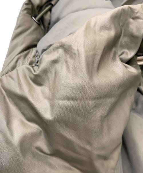 Pyrenex（ピレネックス）Pyrenex (ピレネックス) CHALONダウンジャケット カーキ サイズ:JP Lの古着・服飾アイテム