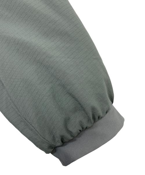 ARC'TERYX（アークテリクス）ARC'TERYX (アークテリクス) ATOM AR HOODY グレー サイズ:Sの古着・服飾アイテム