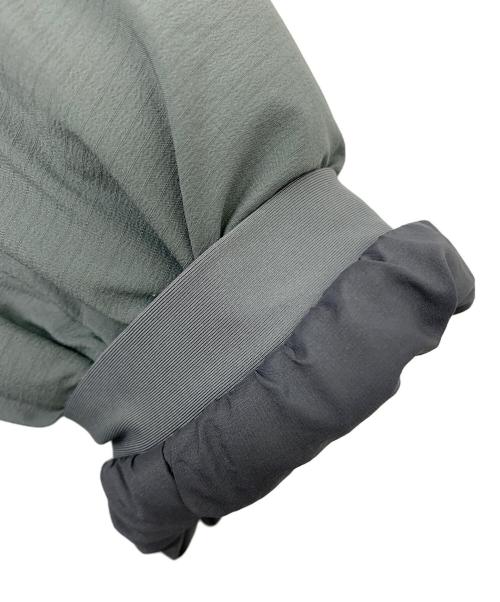 ARC'TERYX（アークテリクス）ARC'TERYX (アークテリクス) ATOM AR HOODY グレー サイズ:Sの古着・服飾アイテム