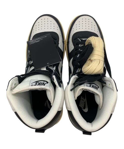NIKE（ナイキ）NIKE (ナイキ) スニーカー ホワイト×ブラック サイズ:270の古着・服飾アイテム