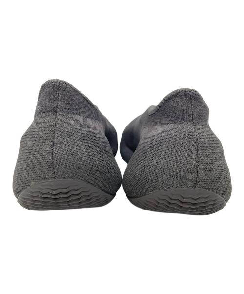 adidas（アディダス）adidas (アディダス) YEEZY Knit Runner 