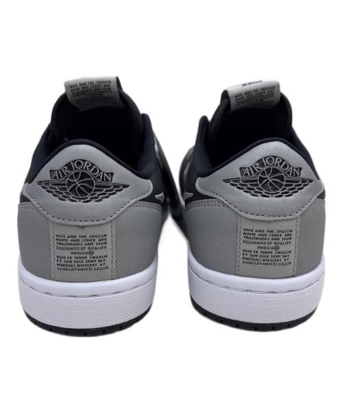 NIKE（ナイキ）NIKE (ナイキ) スニーカー ブラック×グレー サイズ:27cmの古着・服飾アイテム