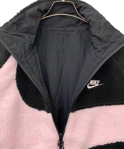 NIKE（ナイキ）NIKE (ナイキ) BIG SWOOSH BOA JACKET ブラック×ピンク サイズ:L 未使用品の古着・服飾アイテム