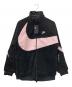 NIKE（ナイキ）の古着「BIG SWOOSH BOA JACKET」｜ブラック×ピンク