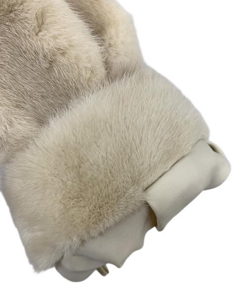 CARVEN FURS（カルヴェンファー）carven furs (カルヴェンファー) ファーコート ベージュ サイズ:不明の古着・服飾アイテム