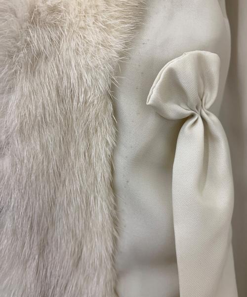 CARVEN FURS（カルヴェンファー）carven furs (カルヴェンファー) ファーコート ベージュ サイズ:不明の古着・服飾アイテム