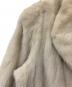 中古・古着 carven furs (カルヴェンファー) ファーコート ベージュ サイズ:不明：10000円